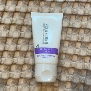 Rodan + Fields unblemished oil control lotion